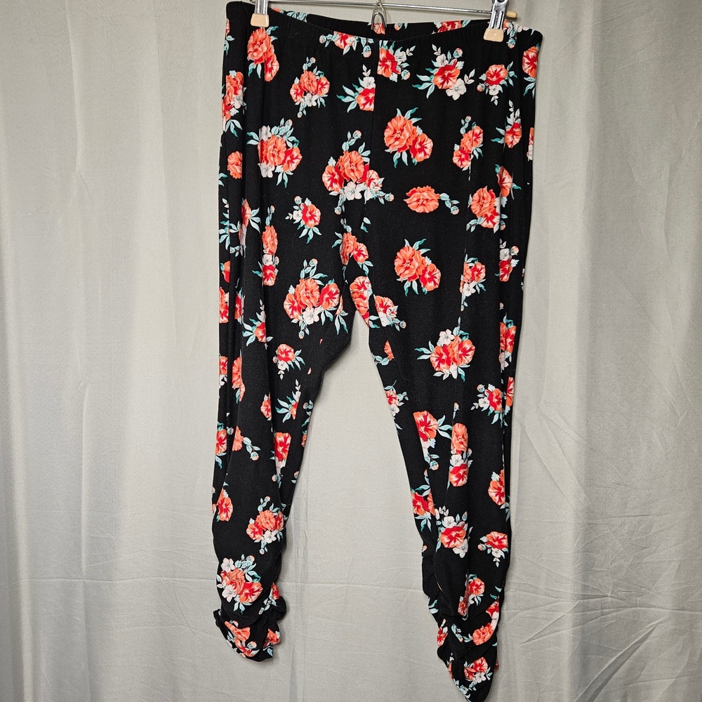 Ultra Flirt Plus Leggings Womens 2X Black Orange Floral Ruched Ankle RK45330X